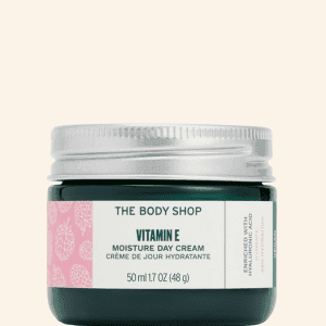 کرم روز مرطوب کننده ویتامین E بادی شاپ The Body Shop