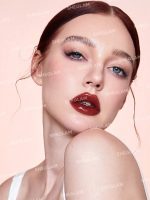 برق لب POUT PILLOW CUSHION رنگ ‏ CAT NAP شیگلم SHEGLAM - Image 5