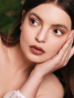 برق لب POWER BOUQUET LIP GLOSS-ESPRESSO YOURSELF شیگلم SHEGLAM - Image 3