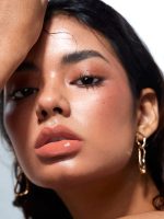 حجم دهنده لب  POUT-PERFECT SHINE LIP PLUMPER-MAHOGANY MAGIC شیگلم SHEGLAM - Image 2