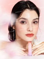 رژ لب براق MIRROR KISS رنگ PLOT TWIST شیگلم SHEGLAM - Image 3