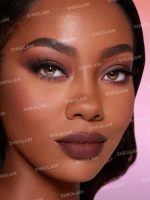 رژ لب مات با ماندگاری طولانی DYNAMATTE BOOM رنگ ‏‏ ‏BORN TO STAND OUT شیگلم SHEGLAM - Image 2