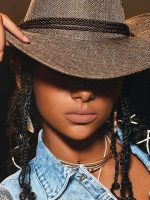 رژ لب مایع LIVE TO ROAM EPIC ADVENTURE رنگ ALL ABOARD شیگلم SHEGLAM - Image 5