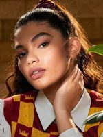 رژلب گلیتری Harry Potter مدل Gifted Herbologist شیگلم SHEGLAM - Image 5