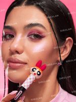 رژگونه براق Power-Noia از کلکسیون Powerpuff Girls - مدل Sugar شیگلم SHEGLAM - Image 2