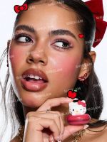 رژگونه کرمی  True Love Dewy Multi کالکشن Hello Kitty رنگ Purr-ty شیگلم SHEGLAM - Image 2