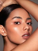 هایلایتر MOONSIDE رنگ DREAM STROBEشیگلم SHEGLAM - Image 3