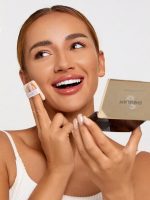 پودر کنترل چربی LIGHT THROUGH  رنگ WARM SAND شیگلم SHEGLAM - Image 5