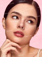 کانتور و هایلایتر قلمی بینی FINE LINE 2-IN-1 رنگ UMBER شیگلم SHEGLAM - Image 5