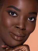 کرم پودر مخصوص پوست  رنگ DEEP  شیگلم SHEGLAM COMPLEXION PRO با پوشش مات و ماندگاری طولانی‌ - Image 5