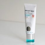 ضد آفتاب فیزیکال رنگی Tone Bright برایت مکس