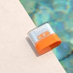 ضد آفتاب استیکی ایزدین