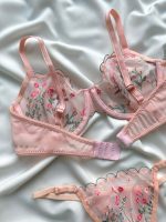 ست لباس زیر تور گیپور فنردار هلویی دلبر دانلا - Image 2