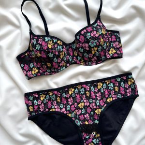 ست لباس زیر نخی ابرنازک گلدار دانلا