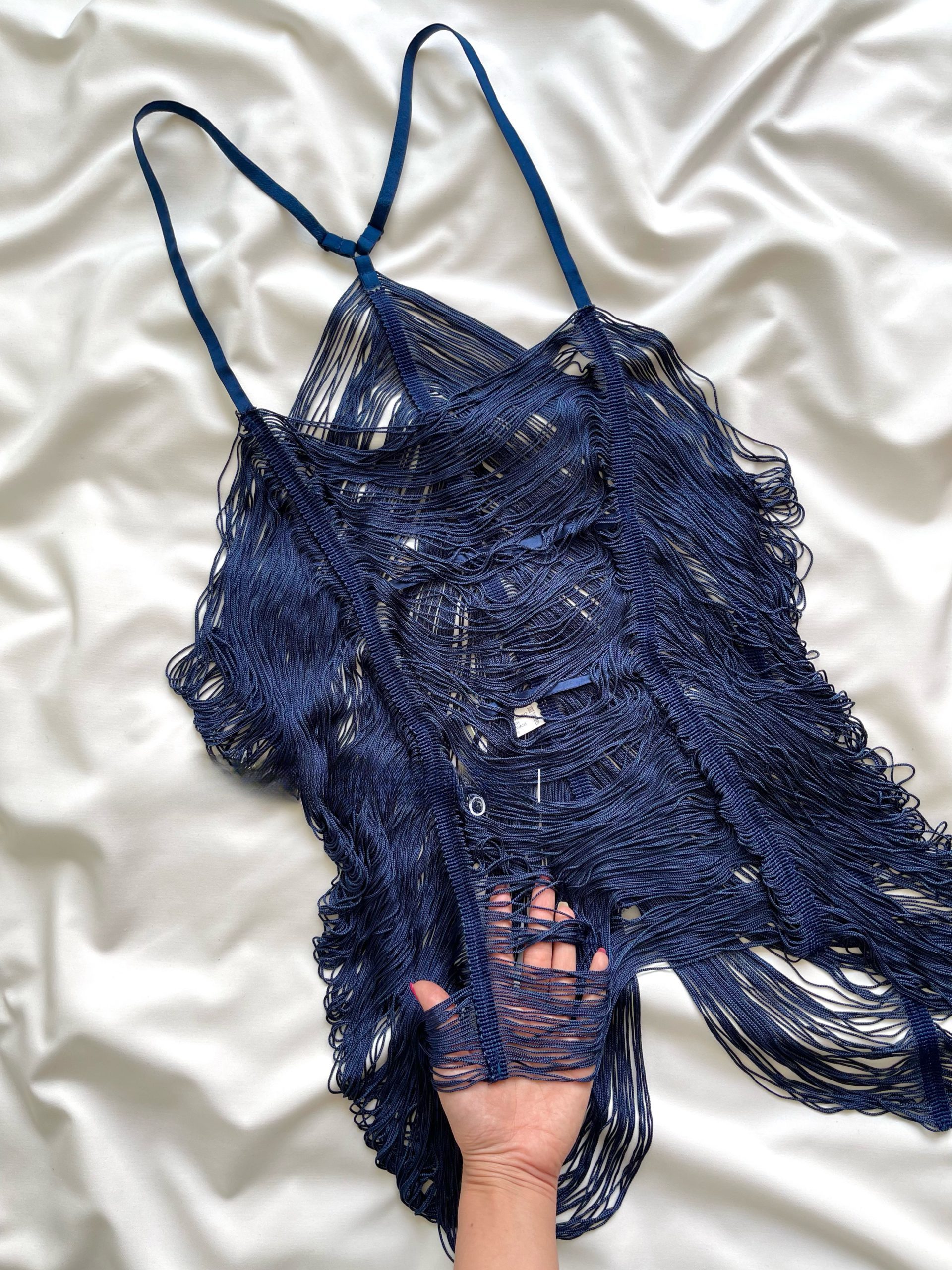 39287D93-8004-496B-85E3-E6AE1505D359-scaled لباس خواب ریشدار دانلا