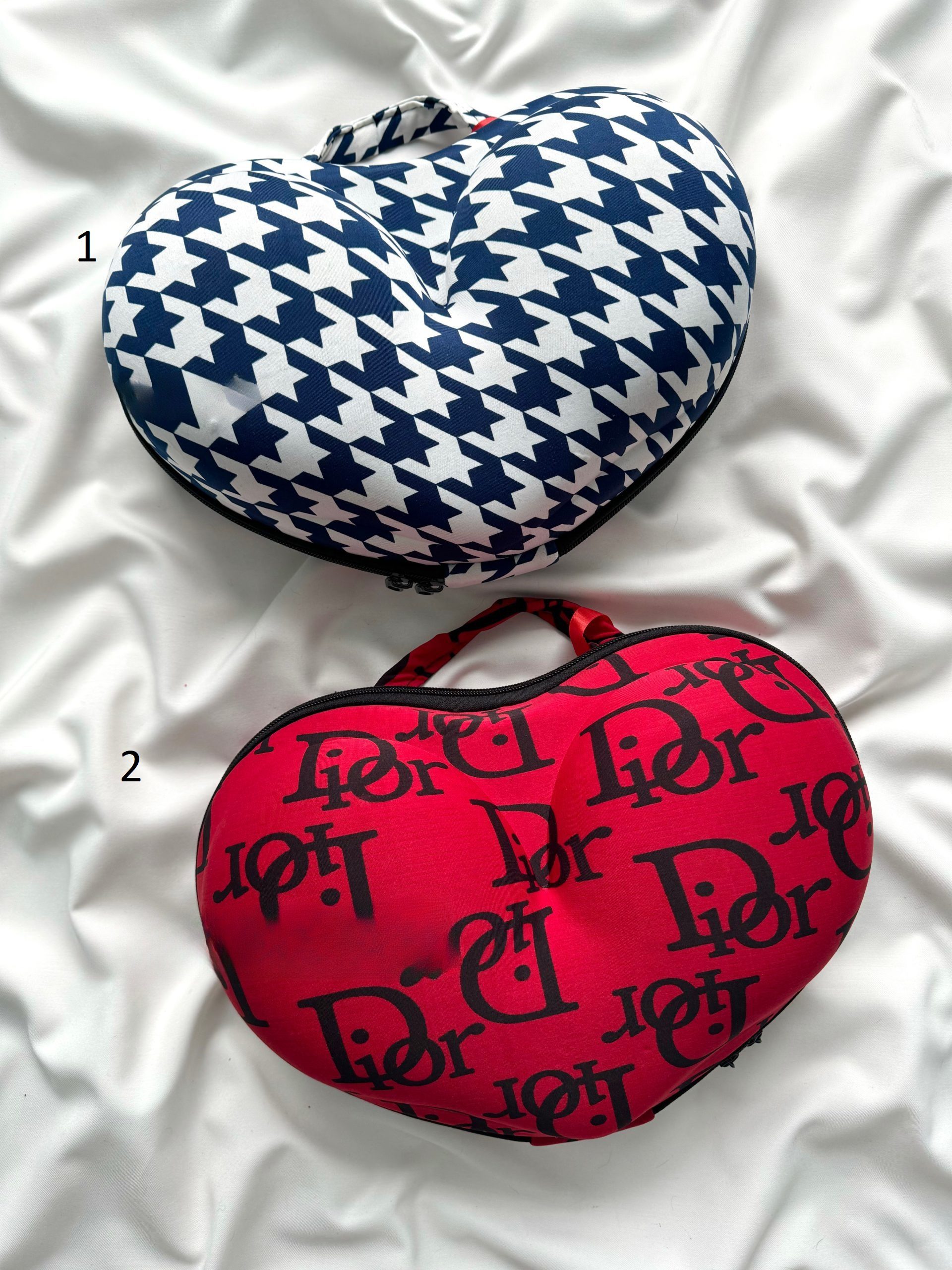 4F649DFF-5E69-4727-992F-0AC4E1739A66-scaled کیف سوتین قلبی دانلا