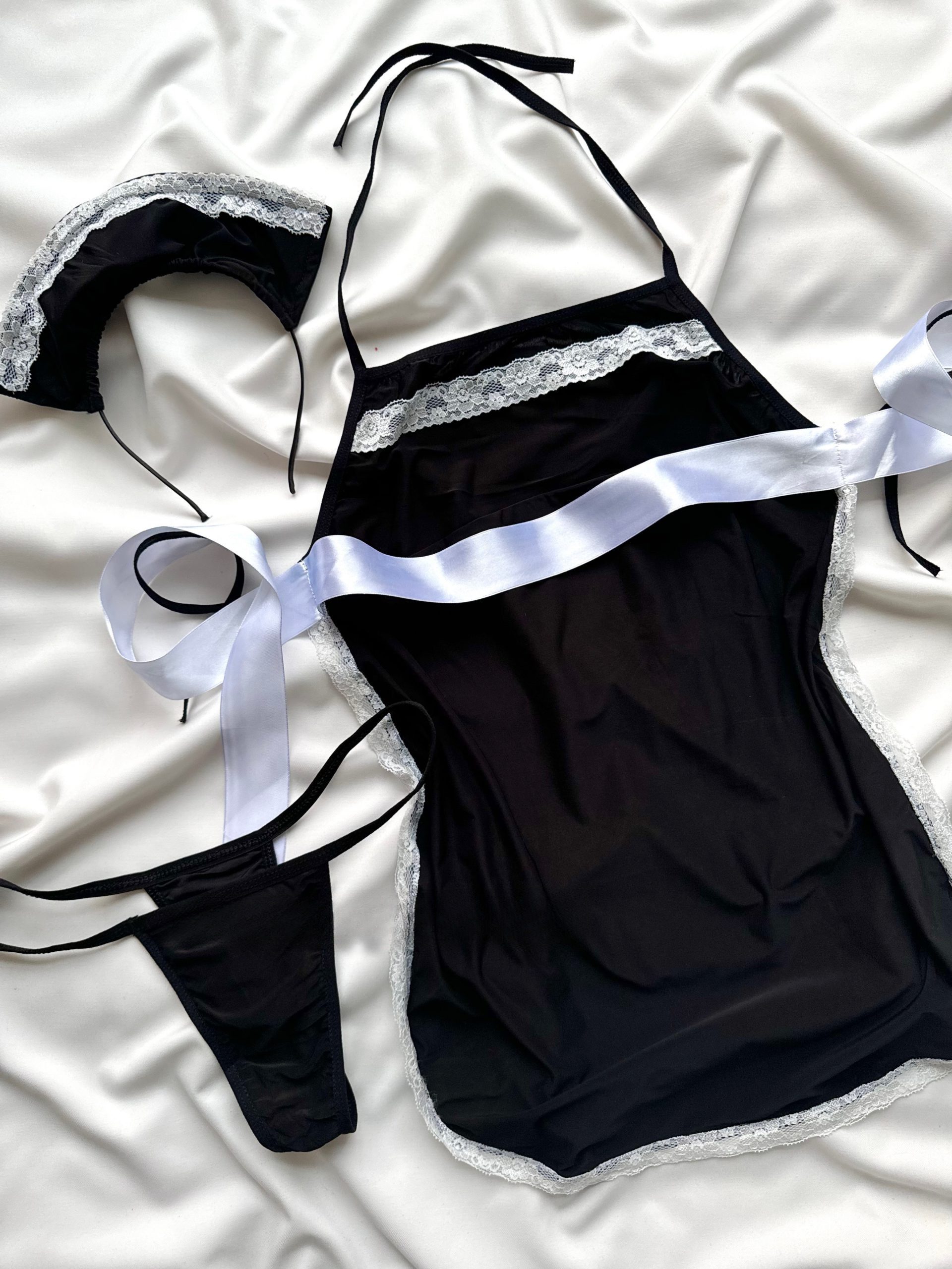 72F6A91C-1D01-4EB7-B768-0F57FC31AF99-scaled لباس خواب کاستوم مشکی دانلا