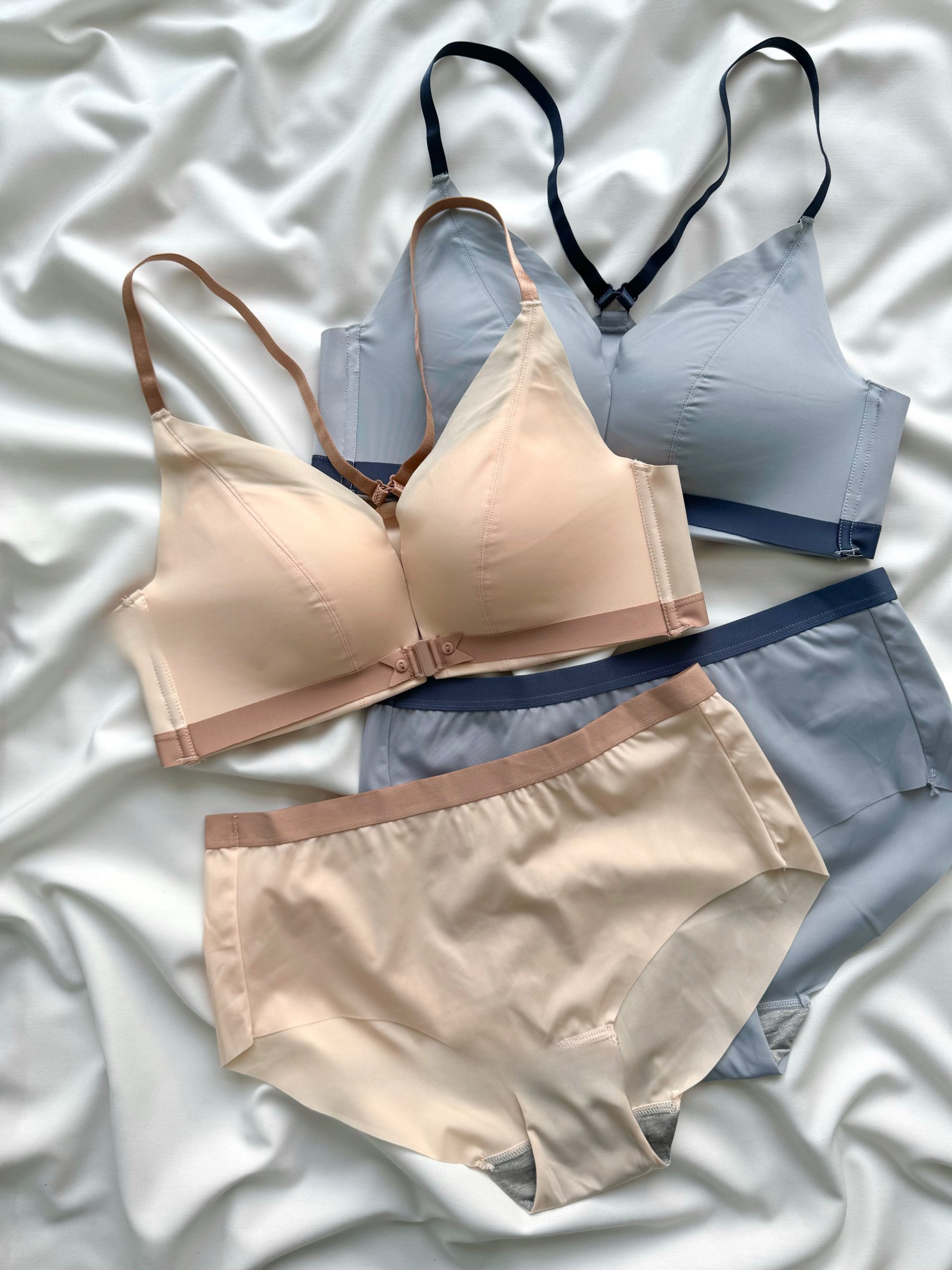 B7E62D55-AC23-41DF-9BDE-BE85D815BA3B-scaled ست لباس زیر ونوس دانلا - Image 1