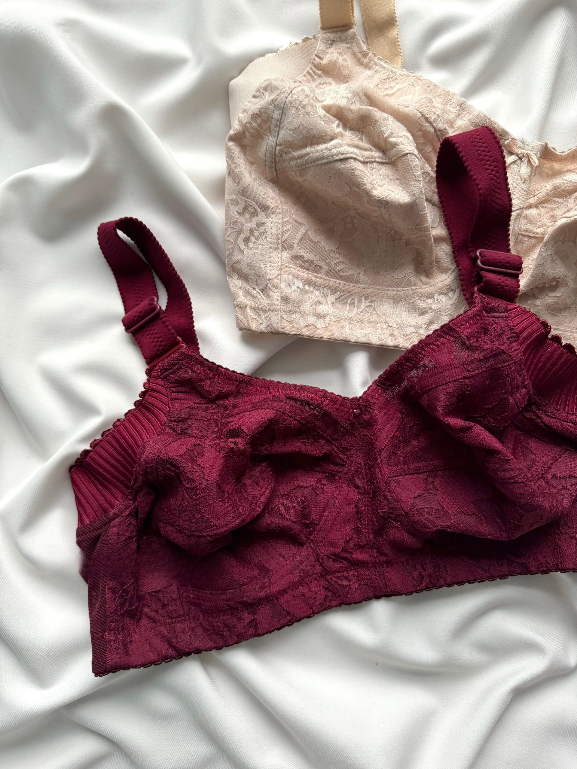 C2CB709E-A65D-424C-8C0E-12A839293927-scaled سوتین زنانه بغل کشدار دانلا - Image 1