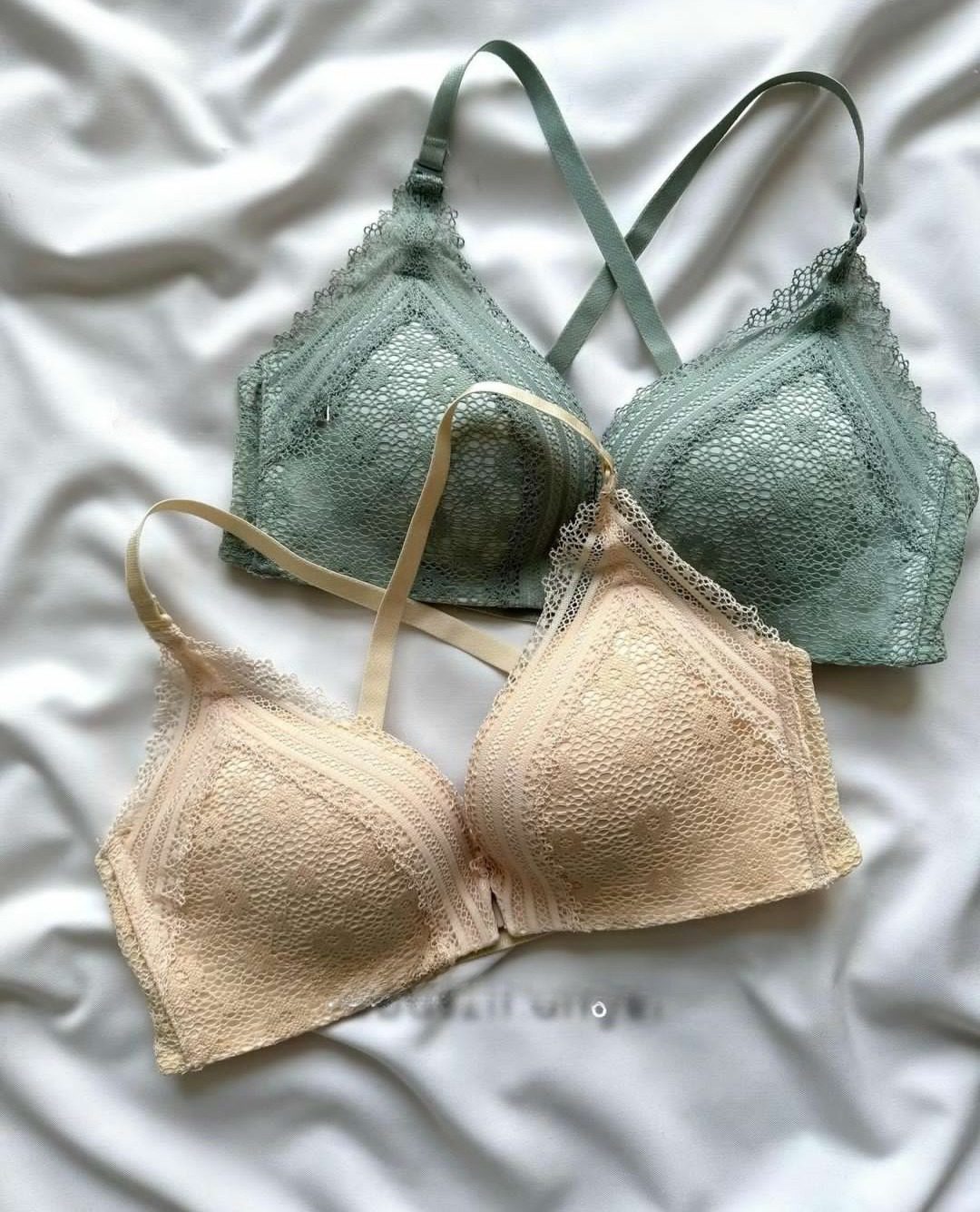 IMG_20240427_182941 سوتین زنانه جلوباز دانلا