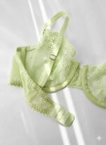 ست شورت و سوتین توری گیپوری فنردار دانلا - Image 3