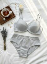 ست شورت و سوتین کاپدار نخی فنردار دانلا