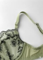 ست شورت و سوتین گیپوری فنردار دانلا رنگ سبز کاپ سی دانلا - Image 4