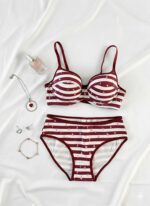 ست شورت و سوتین کاپدار نخی فنردار دانلا