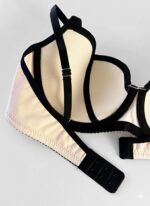 ست شورت و سوتین کاپدار کم لایه فنردار دانلا - Image 5