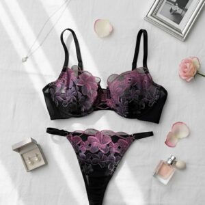 ست شورت و سوتین گیپوری مشکی صورتی دانلا