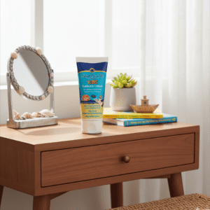 کرم ضد آفتاب بی رنگ با SPF30 مناسب کودک سان سیف