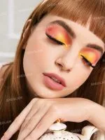 پالت سایه چشم مدل VERY STRAWBERRY شیگلم SHIGLAM - Image 3