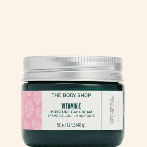 کرم روز مرطوب کننده ویتامین E بادی شاپ The Body Shop