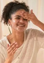 شستشوی صورت پاک کننده پوست درخت چای بادی شاپ The Body Shop