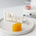 کرم ضد آفتاب رنگی فتودرم ای آر SPF50+ بایودرما Bioderma - Image 2