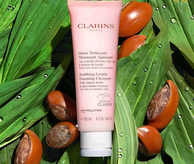 clarins-soothinggentle-foamingcleanser_1111zon-min فوم شستشو پوست خشک و حساس Alpine Herbs کلارنس Clarins - Image 1