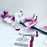 لیپس لب فوراور + آلوئه ورا (مرطوب کننده لب با روغن جوجوبا) Forever Aloe Lips - Image 3