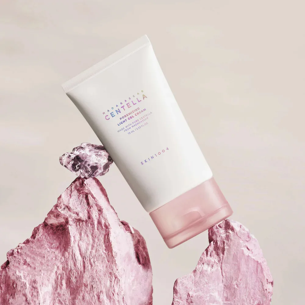 ژل کرم مرطوب کننده اسکین 1004 SKIN 1 Madagascar Centella Poremizing Light Gel Cream5