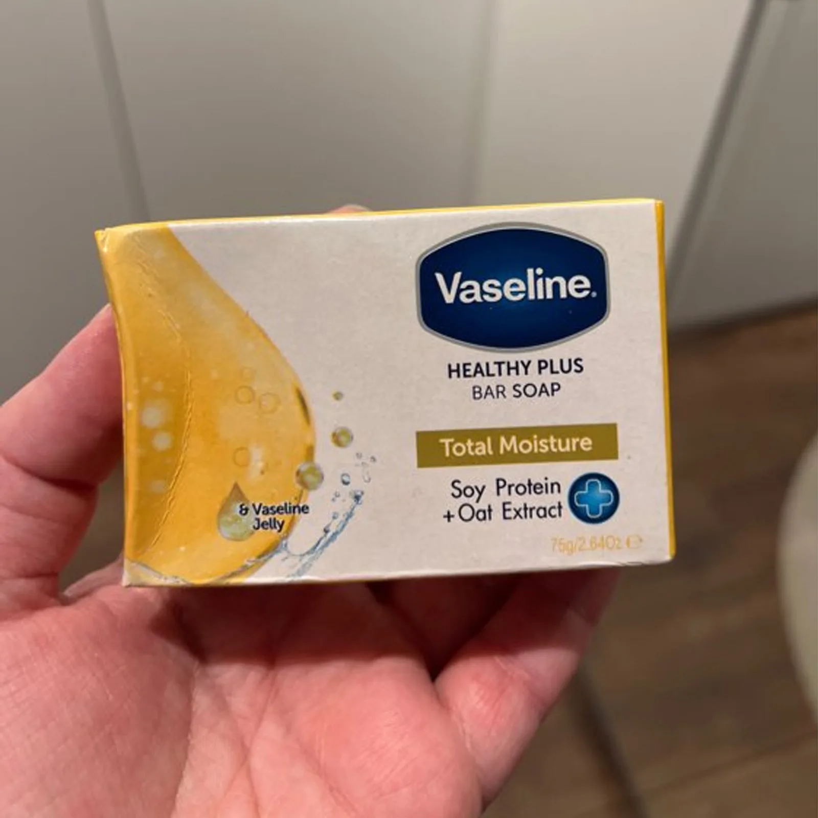 صابون مرطوب کننده هلتی پلاس وازلین VASELINE SOAP HEALTHY PLUS BAR SOAP VIT B3 - Image 2