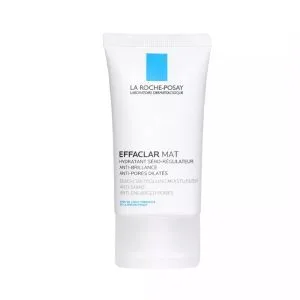 کرم مرطوب کننده پوست چرب لاروش پوزای