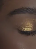 سایه‌چشم مایع چند رنگ  CHROMA ZONE رنگ FOOL'S GOLD شیگلم SHEGLAM - Image 12