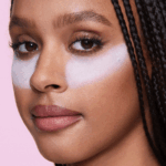 پودر فیکس صورت و زیر چشم Insta-Ready - رنگ Taro شیگلم SHEGLAM - Image 3