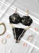 ست شورت و سوتین گیپوری فنردار پد اسفنجی دانلا