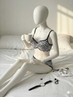 ست شورت و سوتین کاپدار نخی فنردار دانلا - Image 2