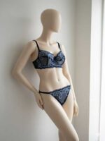 ست شورت و سوتین توری گیپوری فنردار دانلا - Image 2