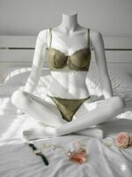 ست شورت و سوتین توری گیپوری فنردار دانلا - Image 2